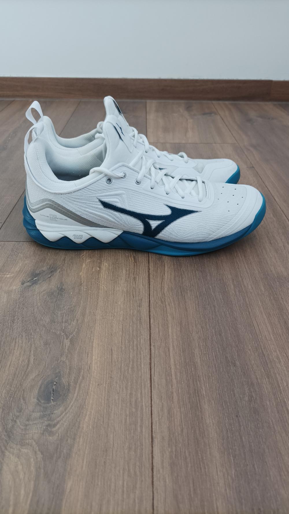 Chaussures Mizuno Wave Liminous 2